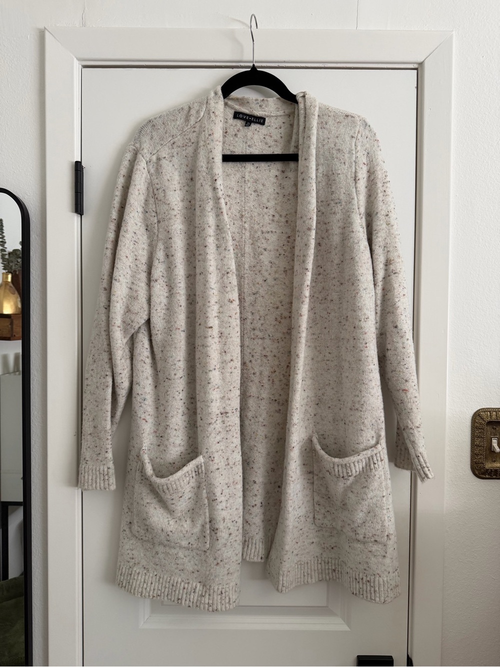 Love Ellie Wells Cardigan Cream 2X - Picture 4 of 7